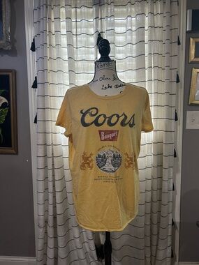 Coors Banquet Graphic Tee - Yellow